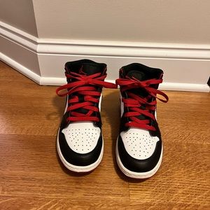 Kids Nike Air Jordan sneakers size 5.5 youth